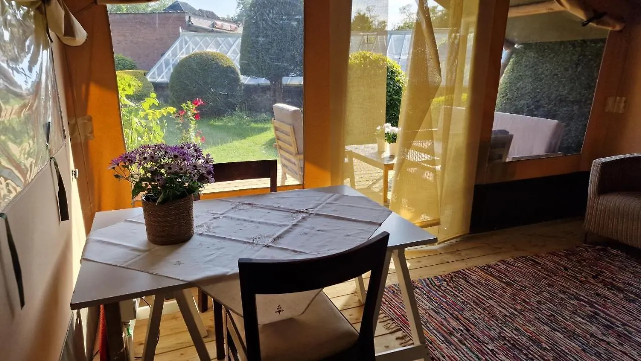 Hotel Happiness Brügge Belgien